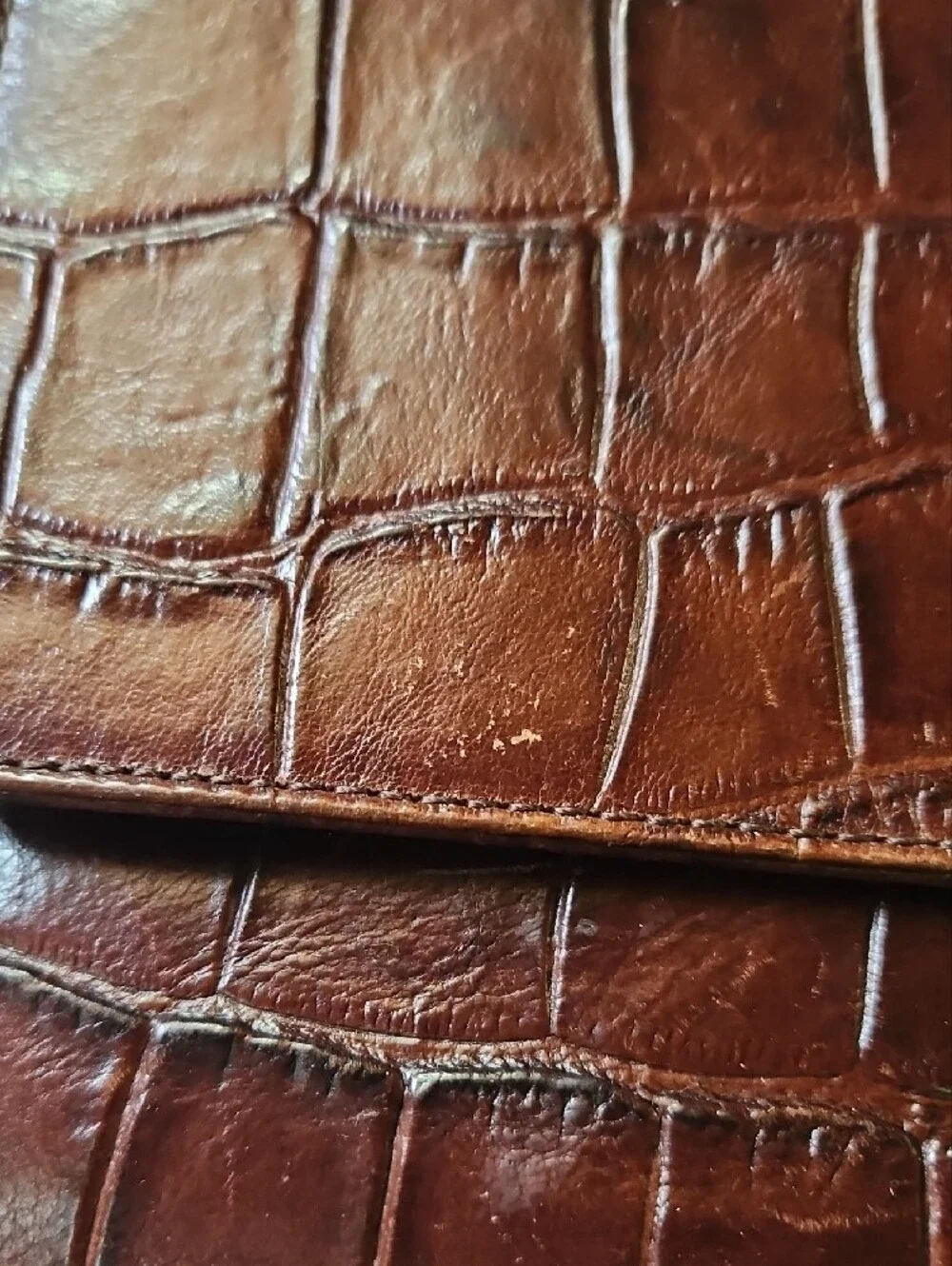Fossil Dark Brown Croc-Embossed Leather Women’s Clutch with Gold Hardware